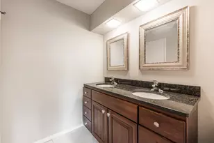 141 N La Grange Rd, La Grange, IL 60525 - Photo 14