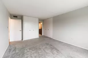 141 N La Grange Rd, La Grange, IL 60525 - Photo 12