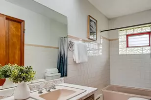 219 79th St, Burr Ridge, IL 60527 - Photo 16