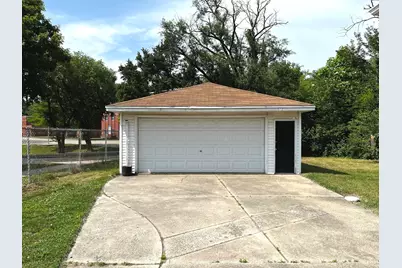 664 E 142nd Street, Dolton, IL 60419 - Photo 14
