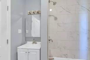 6415 S Evans Ave, Chicago, IL 60637 - Photo 8