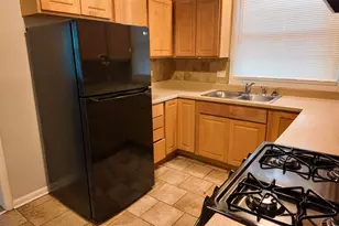 335 Oakwood St, Park Forest, IL 60466 - Photo 12