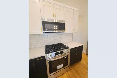 7025 W 84th Street, Burbank, IL 60459 - Photo 6