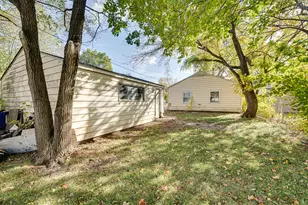 1823 Overdene Ave, Rockford, IL 61103 - Photo 16