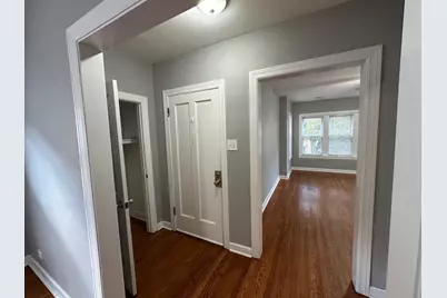 4129 W Barry Avenue #2, Chicago, IL 60641 - Photo 4