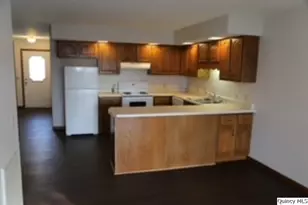 3811 Pine Ridge, Quincy, IL 62305 - Photo 6