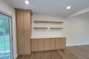 2S245 Mayfield Ln, Glen Ellyn, IL 60137 - Photo 8