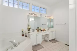 18466 W Springwood Dr, Grayslake, IL 60030 - Photo 26