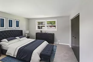 3512 Woodworth Pl, Hazel Crest, IL 60429 - Photo 10