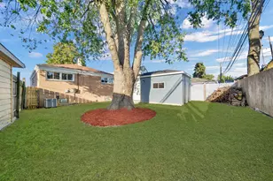 3813 W 78th St, Chicago, IL 60652 - Photo 34