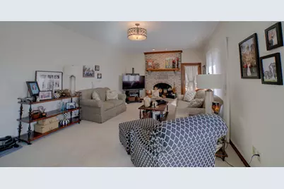 23 Cedarwood Drive, Watseka, IL 60970 - Photo 14