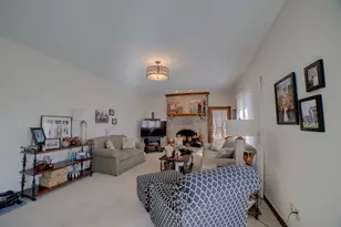 23 Cedarwood Dr, Watseka, IL 60970 - Photo 14