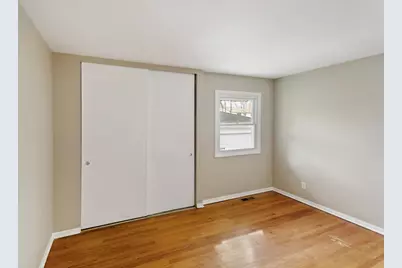 807 Blackhawk Drive, University Park, IL 60484 - Photo 10