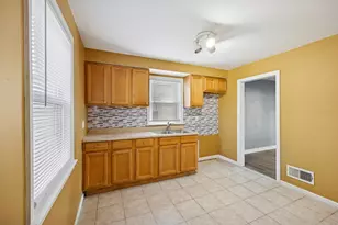 12233 S Morgan St, Chicago, IL 60643 - Photo 8