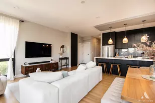 1203 W Superior St, Chicago, IL 60642 - Photo 10