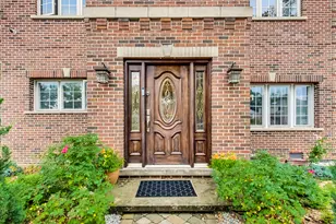 2609 Eisenhower Dr, Des Plaines, IL 60018 - Photo 1