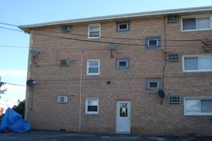 8751 W 79th St, Justice, IL 60458 - Photo 6