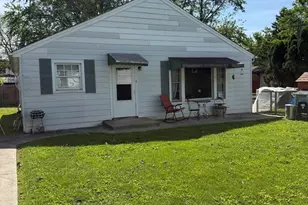 3035 Peoria St, Steger, IL 60475 - Photo 2