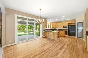 37W004 Ridgewood Dr, Saint Charles, IL 60175 - Photo 16