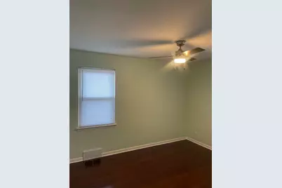 863 Mackinaw Avenue, Calumet City, IL 60409 - Photo 8