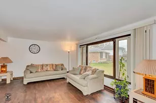 20535 Marathon Ct, Olympia Fields, IL 60461 - Photo 6