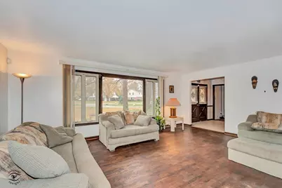 20535 Marathon Court, Olympia Fields, IL 60461 - Photo 4