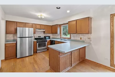 1914 Spring Dale Drive, Spring Grove, IL 60081 - Photo 6