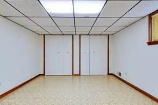 1225 Memorial Dr, Calumet City, IL 60409 - Photo 20