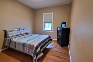 122 Portland Ave, Oglesby, IL 61348 - Photo 12