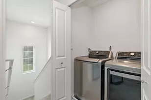 804 Briar Gln Ct, Hampshire, IL 60140 - Photo 12