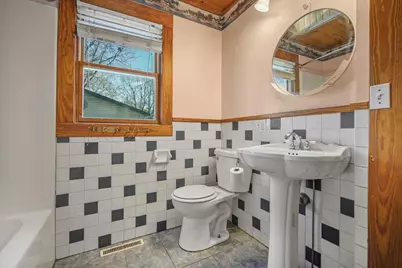 209 N 7th Street, Fairbury, IL 61739 - Photo 18