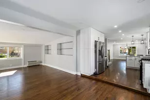 7225 N East Prairie Rd, Lincolnwood, IL 60712 - Photo 16