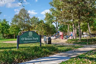 7225 N East Prairie Rd, Lincolnwood, IL 60712 - Photo 30