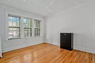 6457 N Bell Ave, Chicago, IL 60645 - Photo 10