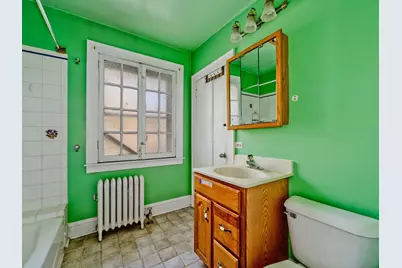 6457 N Bell Avenue #2, Chicago, IL 60645 - Photo 12