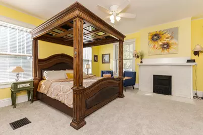 1111 E Grove Street E, Bloomington, IL 61701 - Photo 36