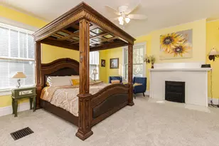 1111 E Grove Street E, Bloomington, IL 61701 - Photo 36