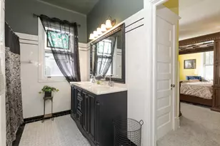 1111 E Grove Street E, Bloomington, IL 61701 - Photo 34