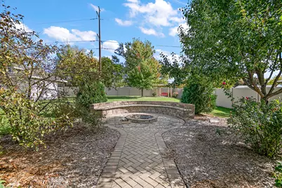 1230 Eagle Bluff Drive, Bourbonnais, IL 60914 - Photo 24