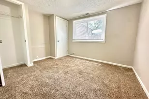 308 N Clifton Ave, Elgin, IL 60123 - Photo 6