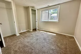 308 N Clifton Ave, Elgin, IL 60123 - Photo 14