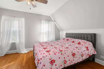 8464 Gross Point Road, Skokie, IL 60077 - Photo 16