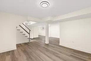 8464 Gross Point Rd, Skokie, IL 60077 - Photo 24