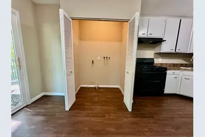 303 Ann Street, South Elgin, IL 60177 - Photo 6