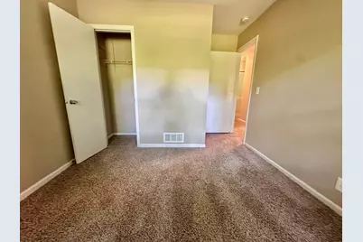 303 Ann Street, South Elgin, IL 60177 - Photo 12