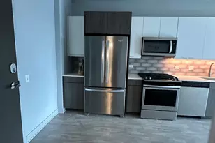 1025 W Addison St, Chicago, IL 60613 - Photo 20