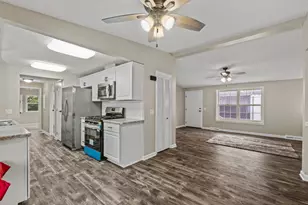 10724 Gateway Dr, Frankfort, IL 60423 - Photo 6