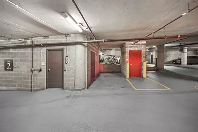 720 N Larrabee Street #1611, Chicago, IL 60654 - Photo 26