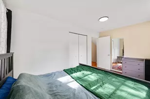 211 Edgebrook Dr, Champaign, IL 61820 - Photo 12