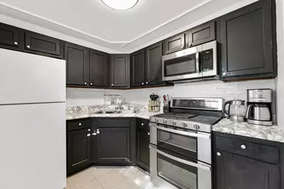 211 Edgebrook Drive, Champaign, IL 61820 - Photo 8